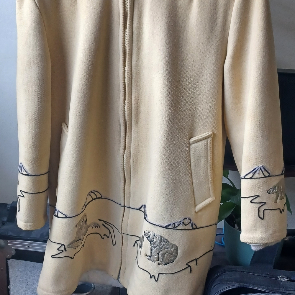 Vintage Canadian Kelsey Trail Inuit WOOL coat
